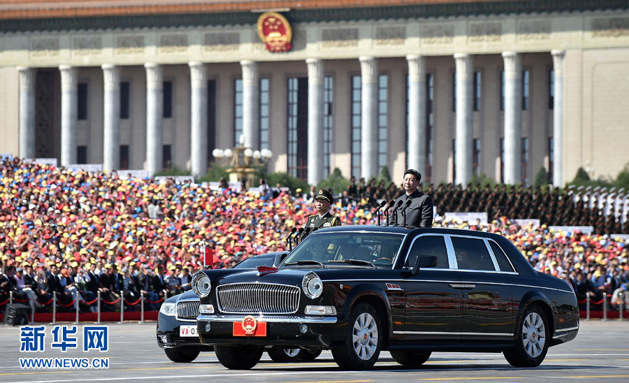 Hongqi CA7600 на параде 2015 года